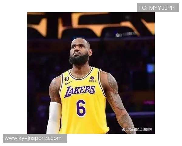 詹姆斯对琼斯泄密比赛信息表示失望原本希望助其进入教练行业 詹姆斯对琼斯泄密比赛信息表示失望原本希望助其进入教练行业